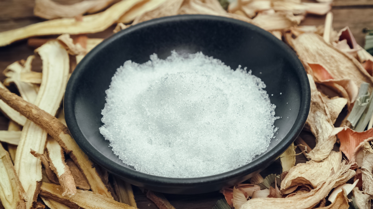 CAMPHOR (ORGANIC)